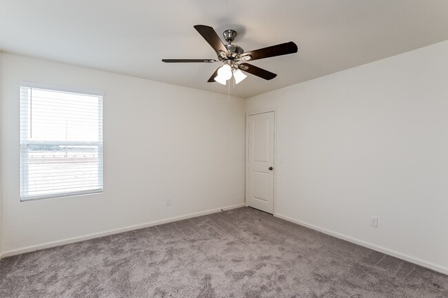 Photo - 27210 Clear Breeze Dr