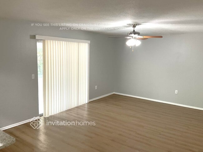 Photo - 2252 Matthew Cir