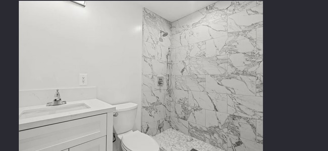 Bathroom - 11060 Oneida Ave