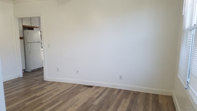 Photo - 980 Islay St Unit 980