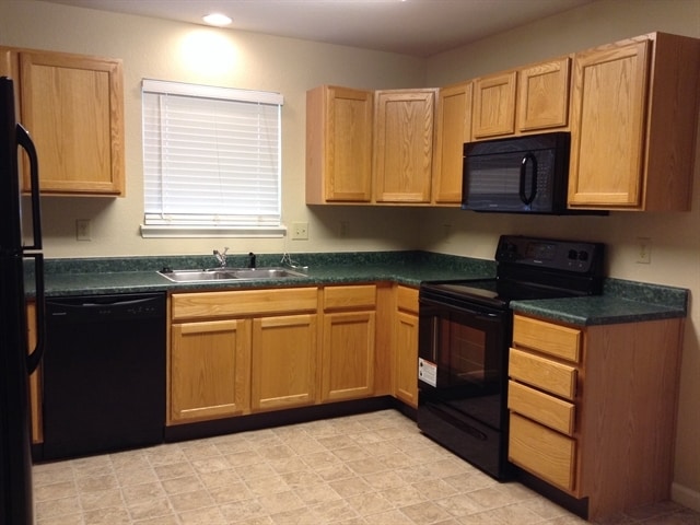 Photo - 10534 Aspen Dr