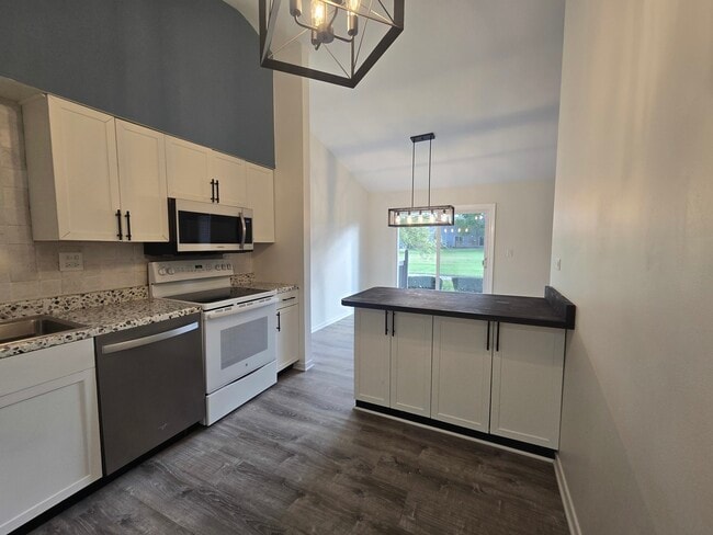 Photo - 39875 N Golf Ln