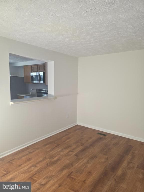 Photo - 9638 Glendower Ct