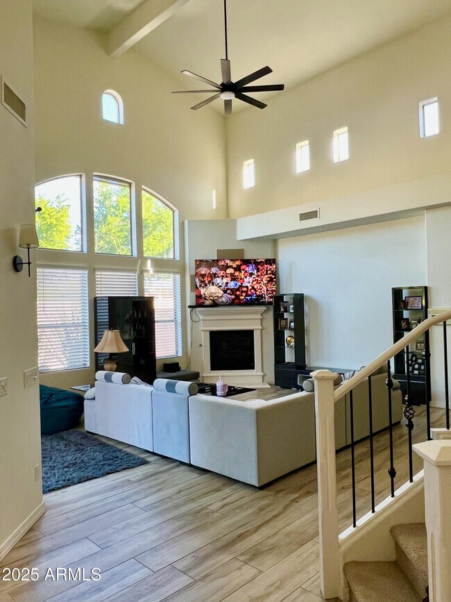 Photo - 8131 N 13th Wy