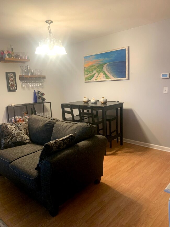 Photo - 372 Monticello Dr Unit 372