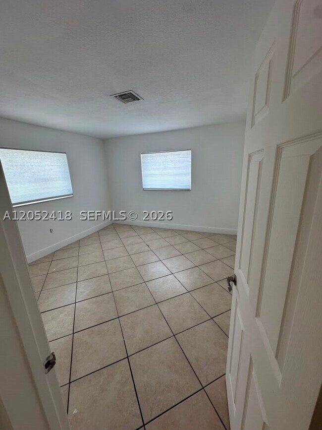 Photo - 8601 SW 94th St Unit 207W