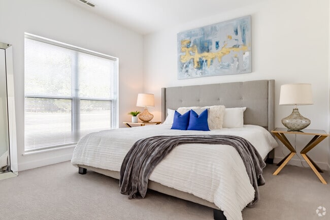 1BR, 1BA - Bedroom