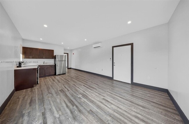 Photo - 1020 SW 23rd Ave Unit 5
