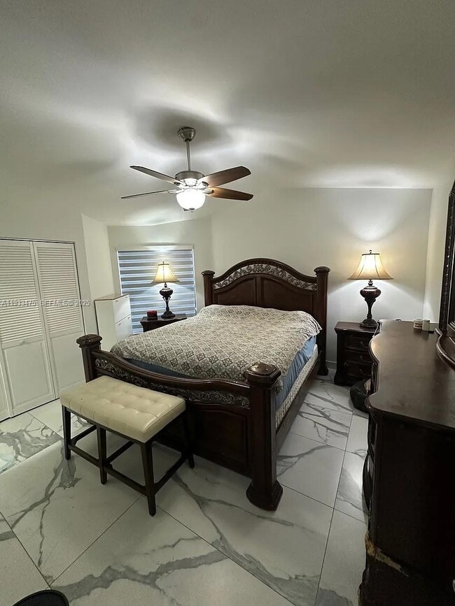 Photo - 14980 SW 49th Ln