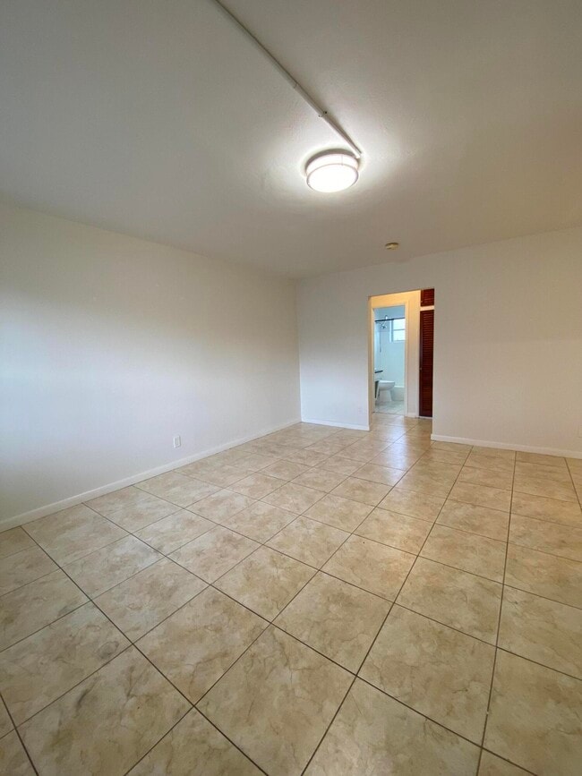 Photo - 1500 S 20th Ave