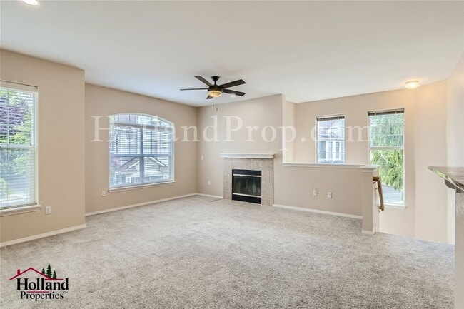 Photo - Comfort Meets Convenience: Updated 2-Bed Condo with Garage & Pool