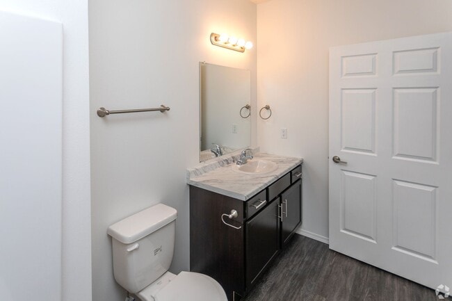 Photo - The Brixx Unit 4033-224
