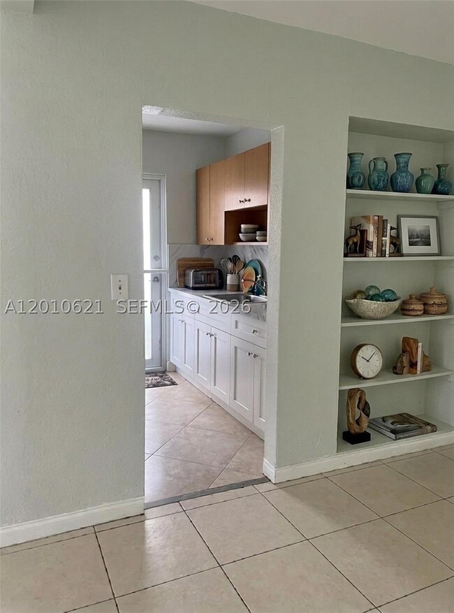 Photo - 2412 SW 11th St Unit 1