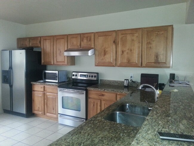 Photo - 3712 Markinch Way