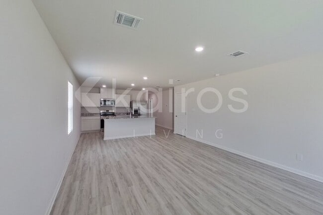 Photo - 14220 Ruffian Ave