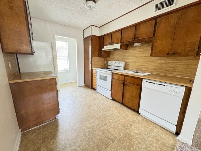 Photo - 917 N 7th St Unidad Apt B