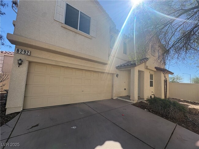 Photo - 8292 Amphora St