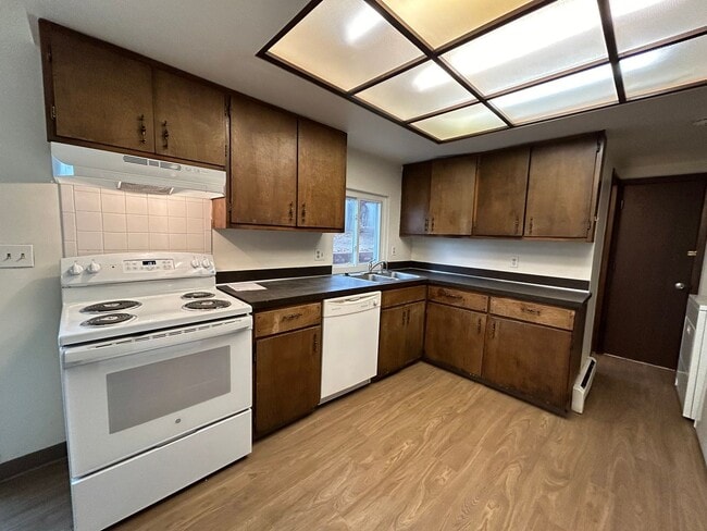 Photo - Charming Loveland Home with Lake Views