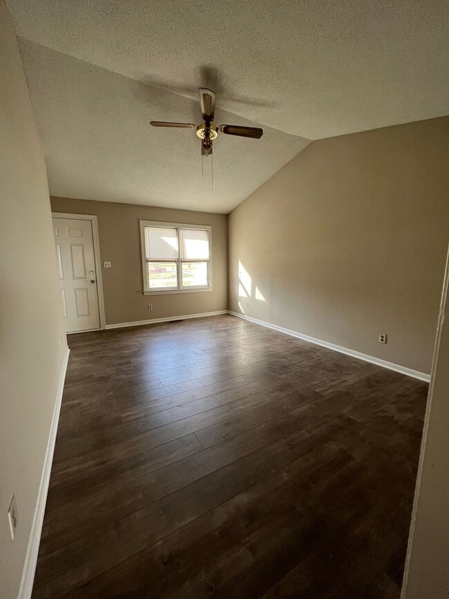 Photo - 123 Harper St Unit A