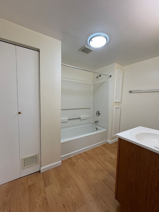 Photo - Updated 1-Bedroom Apartment – Move-In Ready!