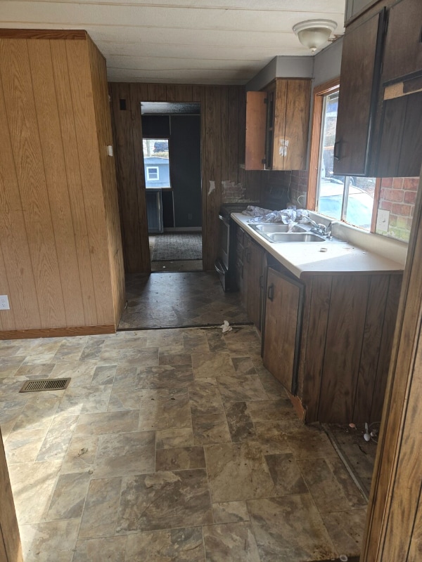 Photo - 1075 Sweeten Creek Rd