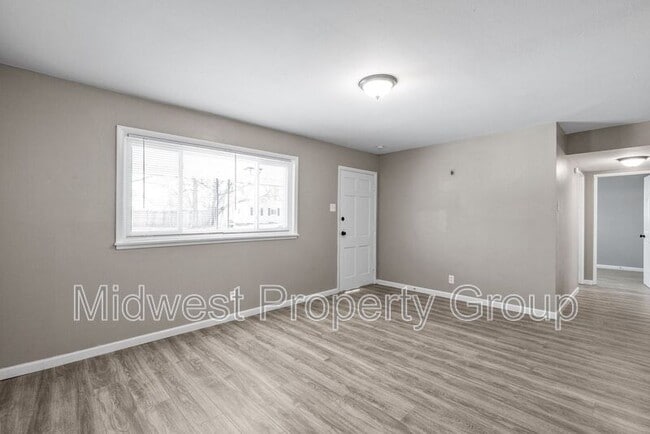 Photo - 1421 Vero Dr