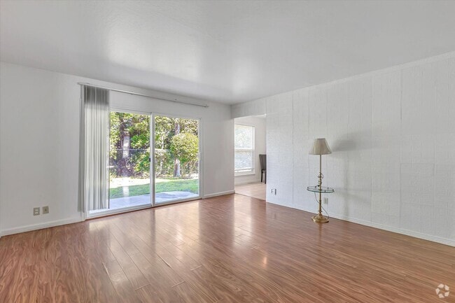 Building Photo - 972 Ponderosa Ave Unit APT A