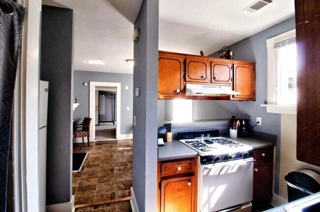 Photo - 209 Ellis St Unidad A