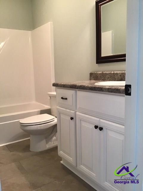 Photo - 324 Grayton Way