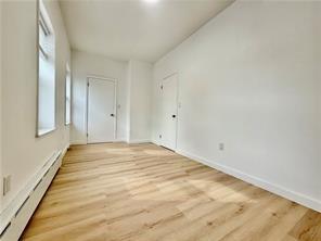 Photo - 1561 E 32nd St Unidad 2