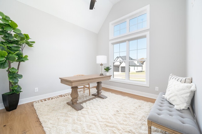 Photo - 217 Bentley Grove Way