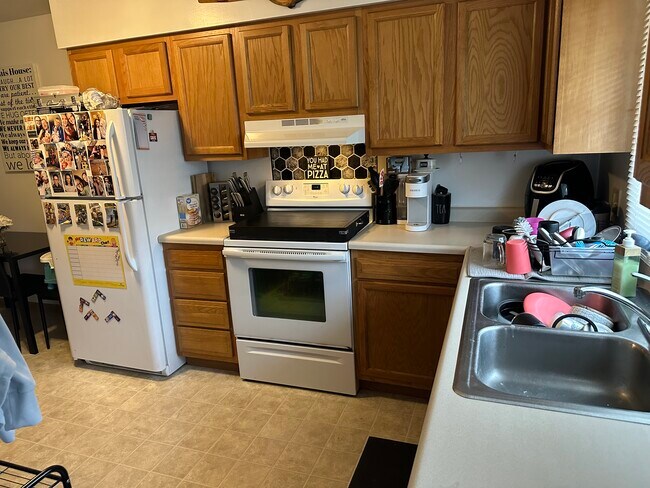 Photo - 520 Terrace Dr