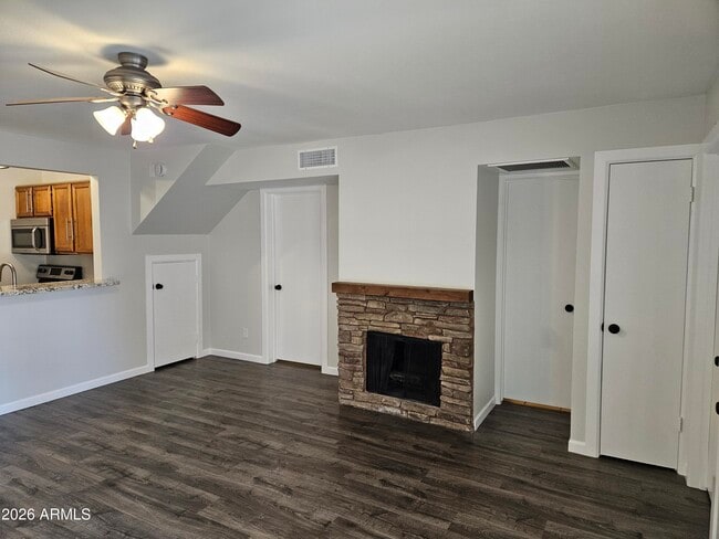 Photo - 30 E Brown Rd