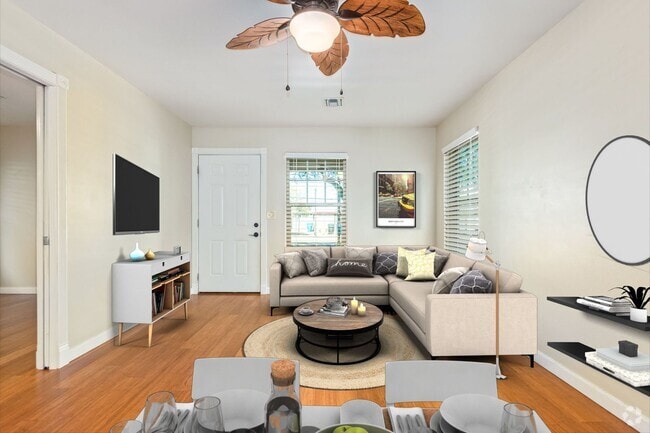 Building Photo - One Bedroom - Single Family Home - Large B...
