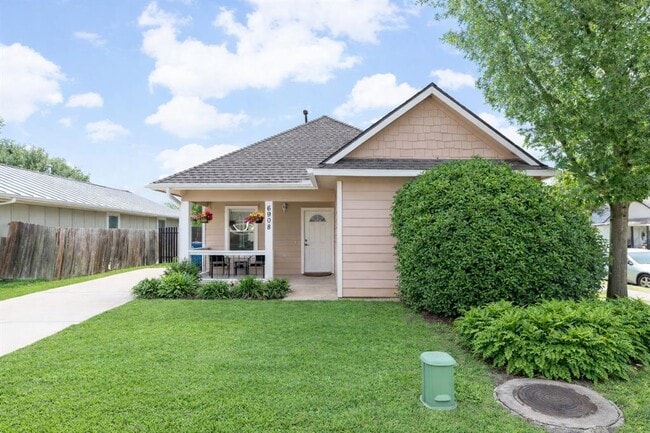 Building Photo - 6908 Villita Cove