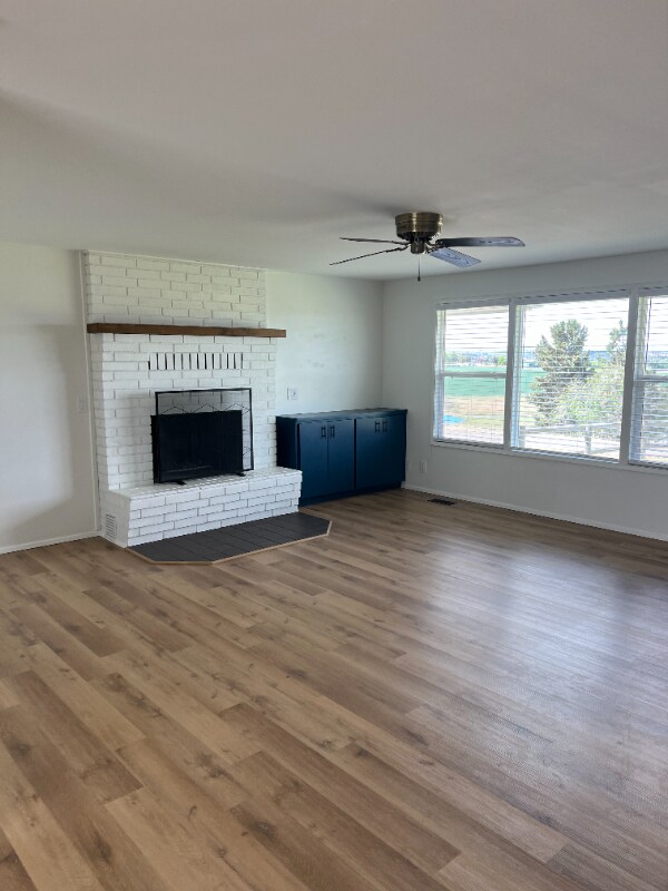 Photo - 1209 NE Brown Dr