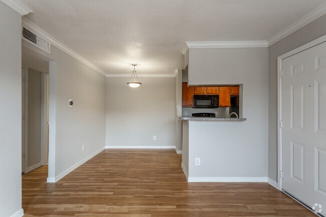 Dining Area - Captain's Landing Apartments