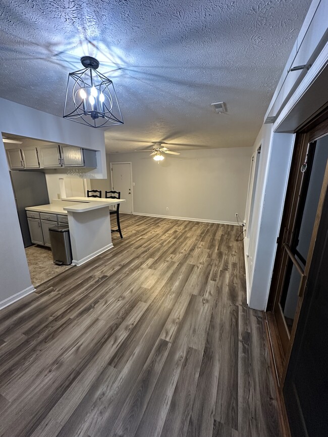 Photo - 23240 Chestnut Oak Ct Unit 1039
