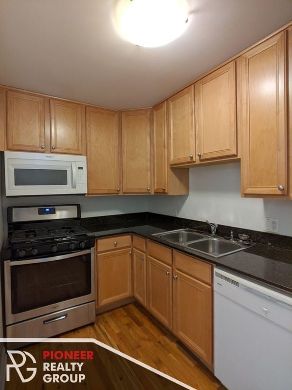 Photo - 4600 N Clarendon Ave Unit 1012
