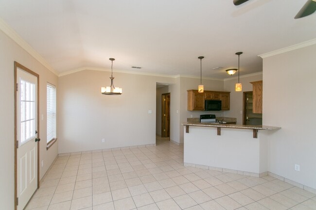 Building Photo - 16101/16103 Rolling Meadows Dr. Unit 16103 Rental