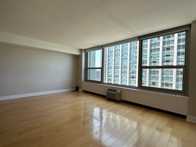 Photo - 3600 N Lake Shore Dr Unit 1504