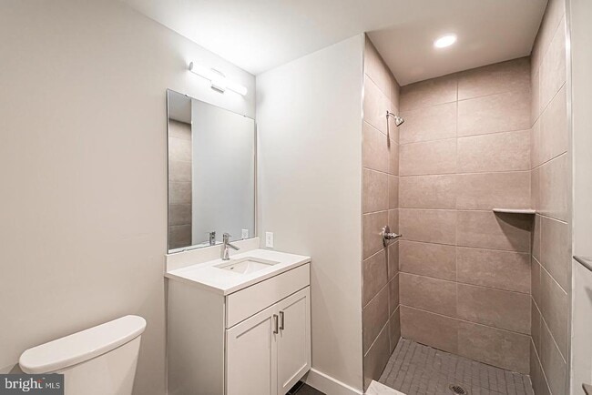 Photo - 1300 S 19th St Unidad 7