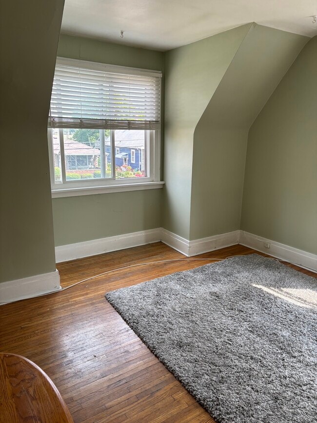 Photo - 2747 La Salle Ave Unit Lasalle AVE