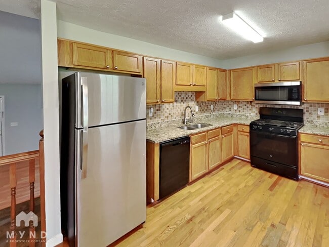 Photo - 307 Burton Dr