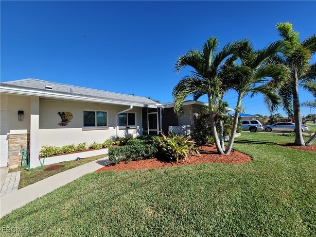 Building Photo - 3829 SE 10th Ave