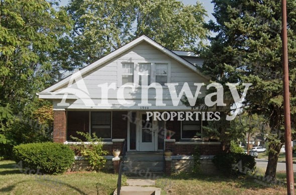 Photo - 1900 Grandview Blvd