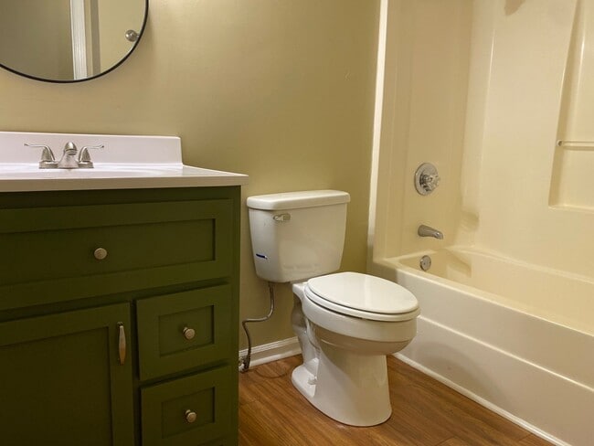 Photo - 119 Roosevelt Pky