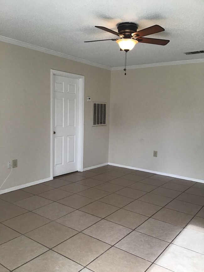 Photo - 8566 Leake Ave Unit A