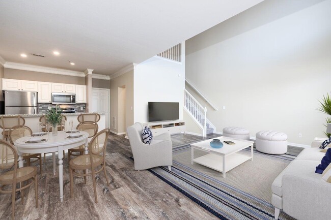 Christopher Wren Apartments and Townhomes