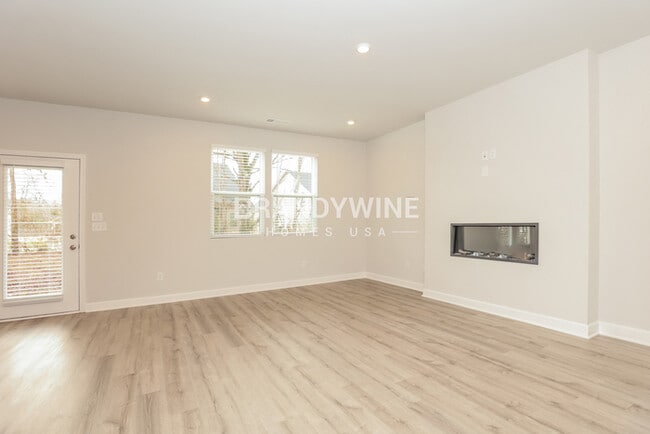 325 Dearborn Sta